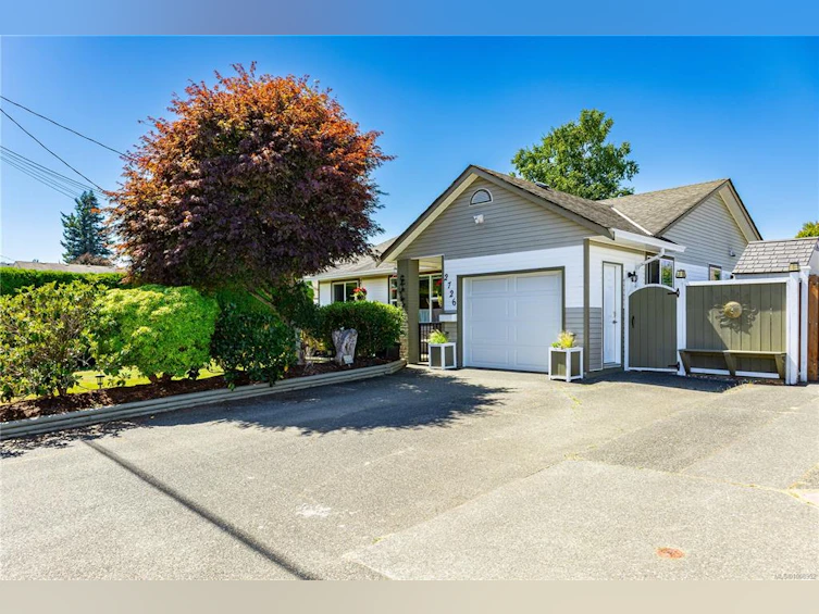 2726 Fairmile Road, Campbell River, BC, V9W 7L6 - 3
