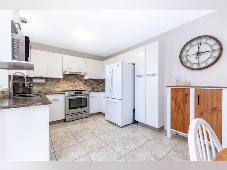 2726 Fairmile Road, Campbell River, BC, V9W 7L6 - 15