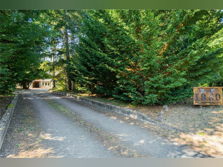 1880 Pierce Way, Qualicum Beach, BC, V9K 2V1 - 29