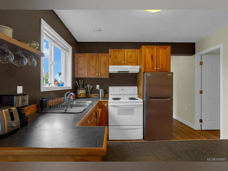 301 Westwood Road, Nanaimo, BC, V9R 6Y5 - 14