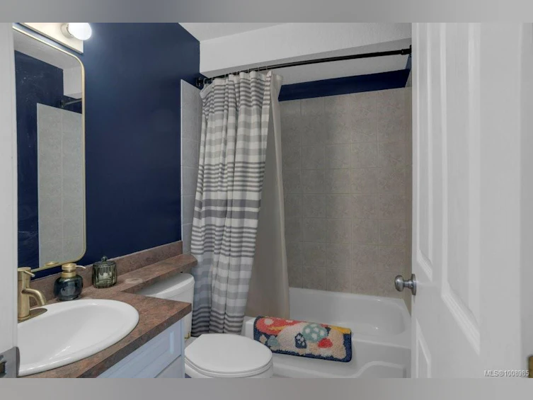 301 Westwood Road, Nanaimo, BC, V9R 6Y5 - 21