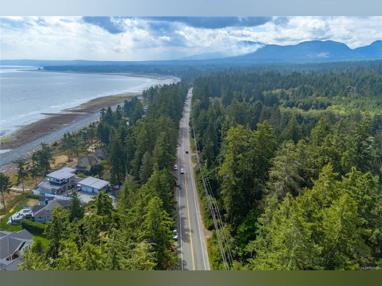 6368 W Island Highway, Qualicum Beach, BC, V9K 2E5 - 76