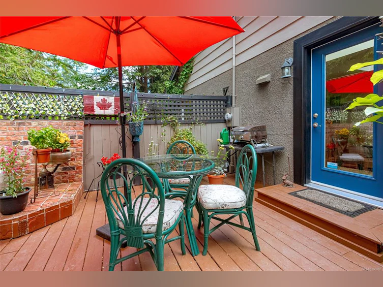 6368 W Island Highway, Qualicum Beach, BC, V9K 2E5 - 9