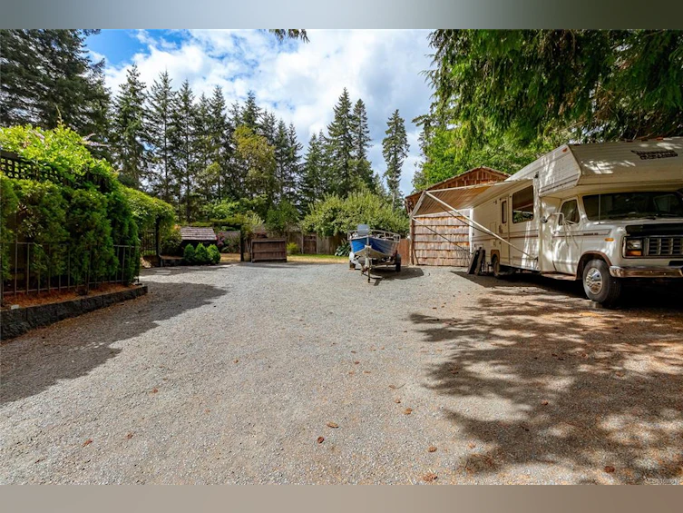 6368 W Island Highway, Qualicum Beach, BC, V9K 2E5 - 32