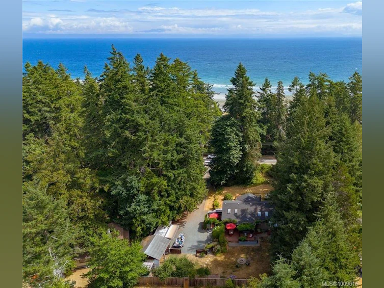 6368 W Island Highway, Qualicum Beach, BC, V9K 2E5 - 8
