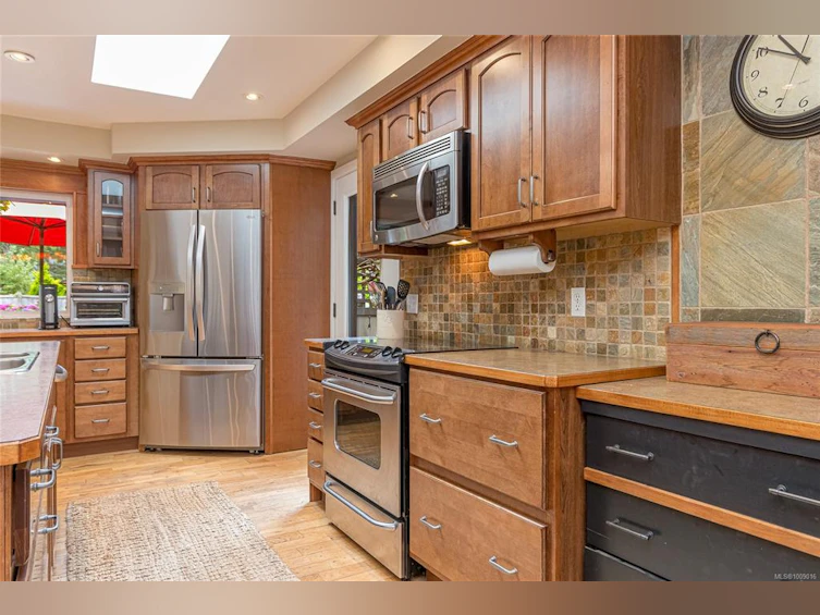6368 W Island Highway, Qualicum Beach, BC, V9K 2E5 - 25