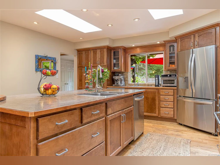6368 W Island Highway, Qualicum Beach, BC, V9K 2E5 - 24