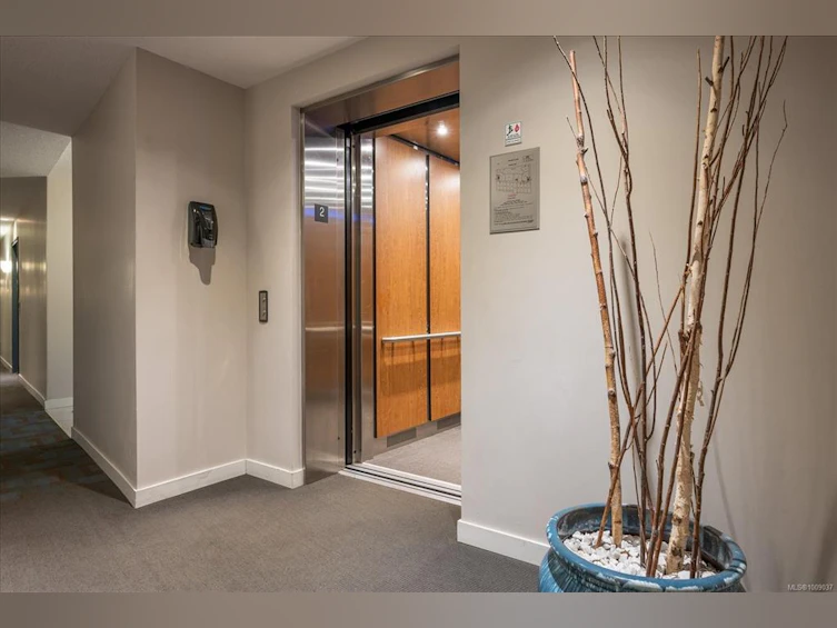 205-99 Chapel Street, Nanaimo, BC, V9R 5H3 - 30