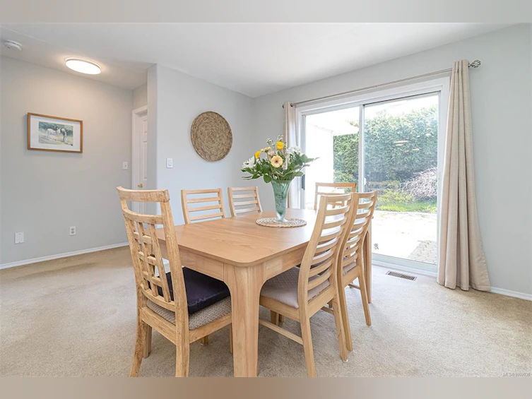 22 Eagle Lane, View Royal, BC, V9A 7M2 - 13
