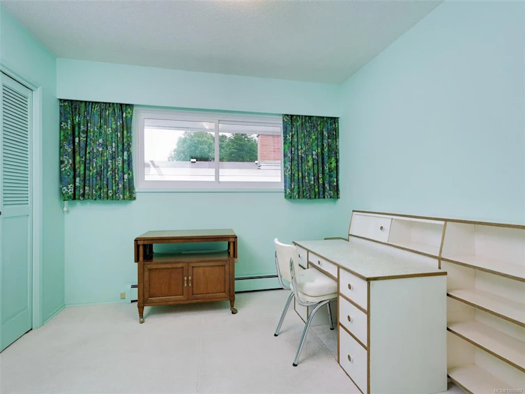 1479 Golden Place, Saanich, BC, V8P 2E9 - 15