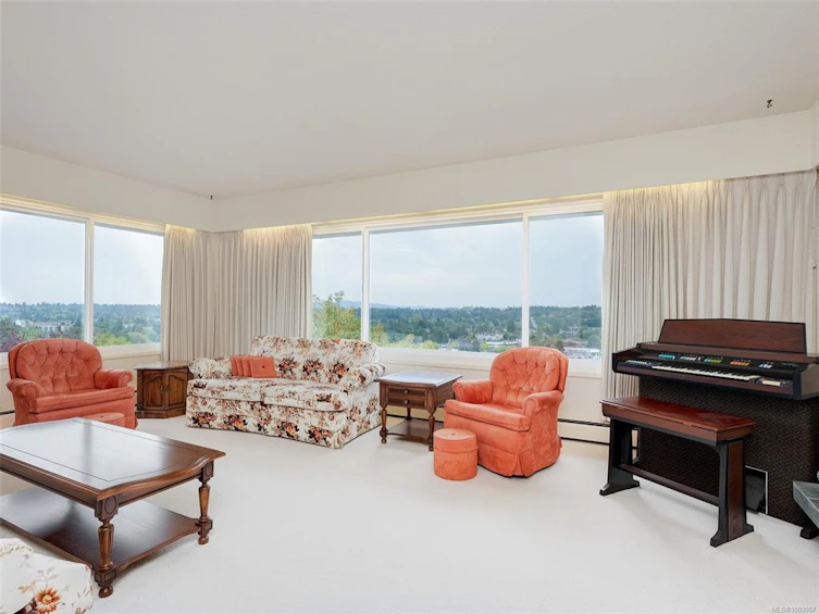 1479 Golden Place, Saanich, BC, V8P 2E9 - 3