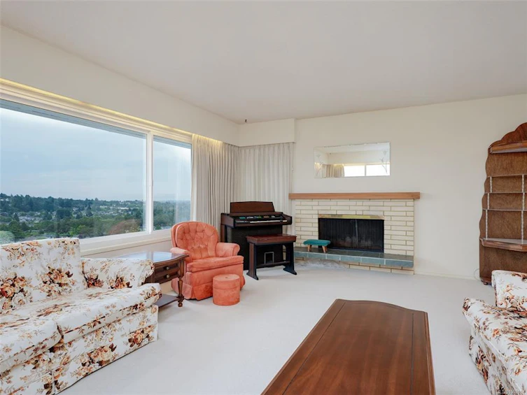 1479 Golden Place, Saanich, BC, V8P 2E9 - 5