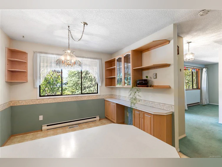 8015 Northwind Drive, Nanaimo, BC, V0R 2H0 - 8