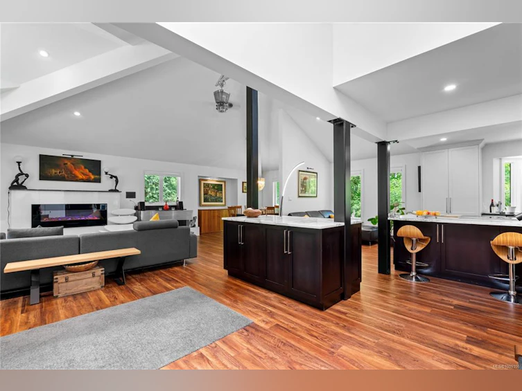 851 Sayward Road, Saanich, BC, V8Y 1R5 - 7