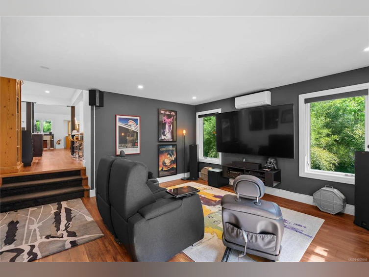 851 Sayward Road, Saanich, BC, V8Y 1R5 - 21