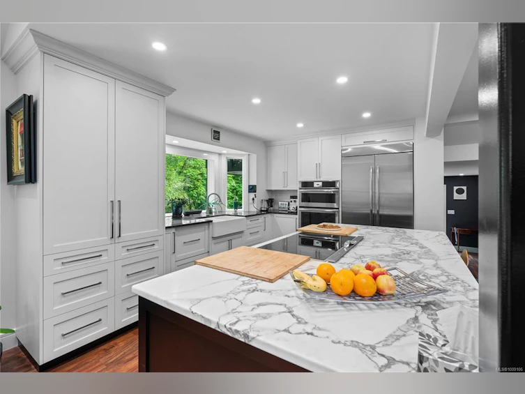 851 Sayward Road, Saanich, BC, V8Y 1R5 - 15