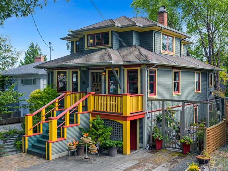 1329 Carnsew Street, Victoria BC V8S 1P1