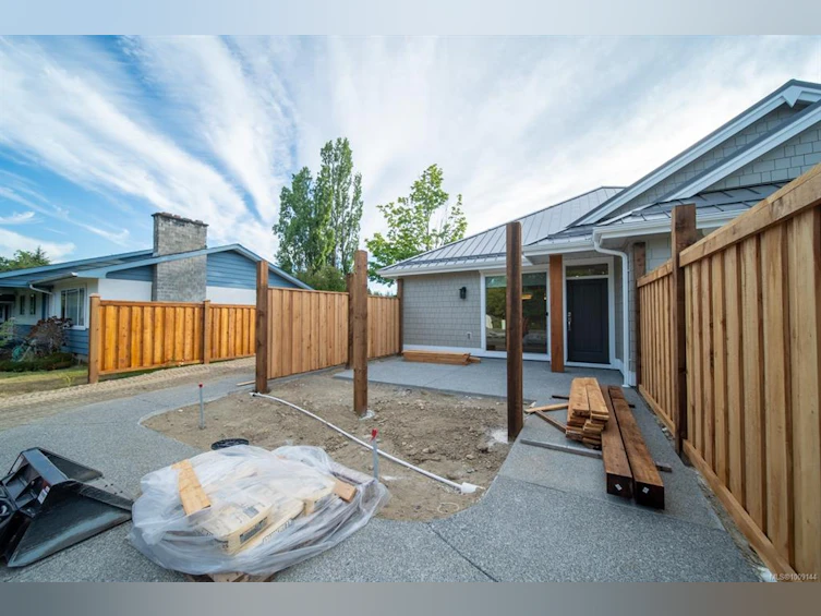 A/C-247 Finholm Street, Parksville, BC, V9P 1H3 - 23