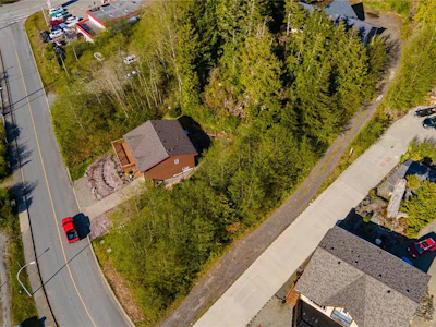 338 Pacific Crescent - 5
