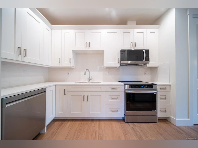 B/D-247 Finholm Street, Parksville, BC, V9P 1H3 - 7