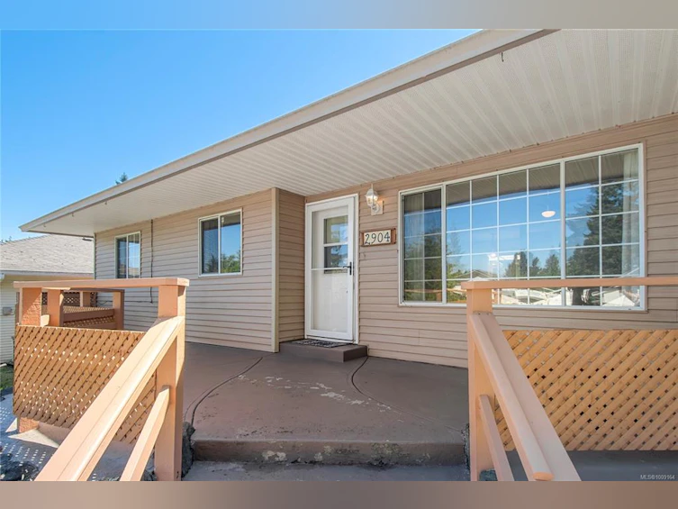 2904 Apple Drive, Campbell River, BC, V9W 7X7 - 3