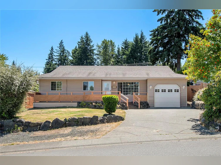 2904 Apple Drive, Campbell River, BC, V9W 7X7