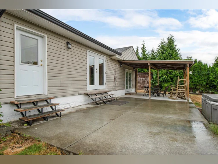 3754 S Island Highway, Campbell River, BC, V9W 1M3 - 42