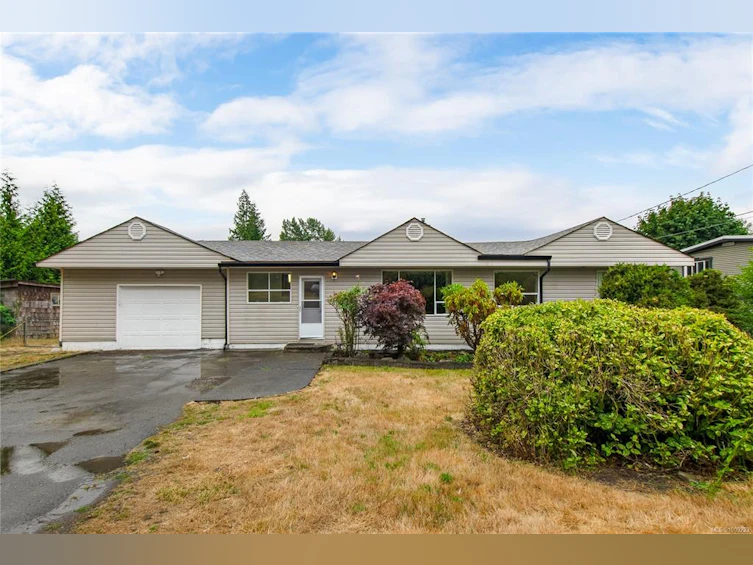 3754 S Island Highway, Campbell River, BC, V9W 1M3