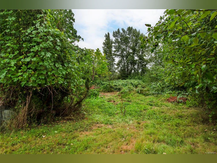 3754 S Island Highway, Campbell River, BC, V9W 1M3 - 59