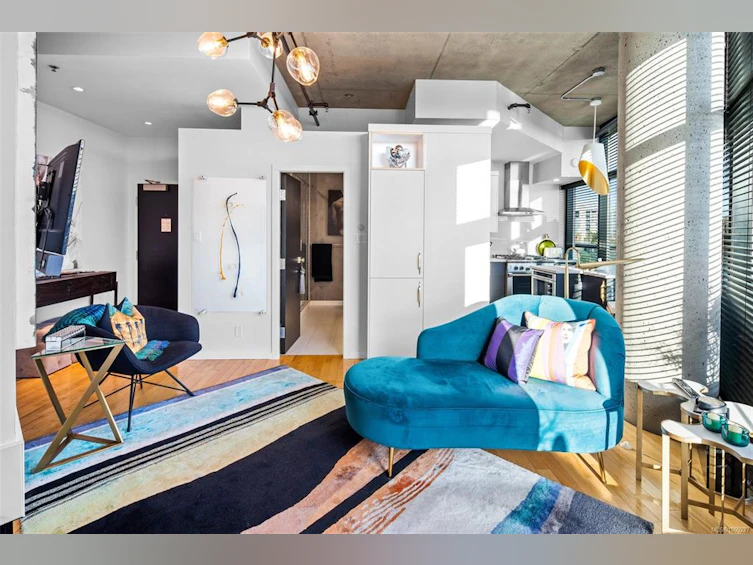 310-21 Erie Street, Victoria, BC, V8V 5A8 - 7