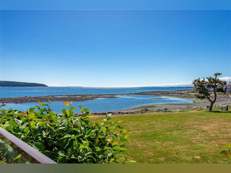 3207-27 S Island Highway, Campbell River, BC, V9W 1A2