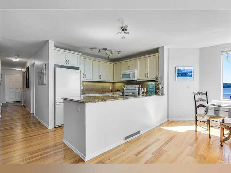 3207-27 S Island Highway, Campbell River, BC, V9W 1A2 - 13