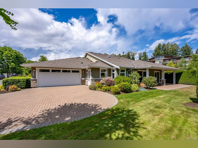 129-44 Anderton Avenue, Courtenay, BC, V9N 2G8
