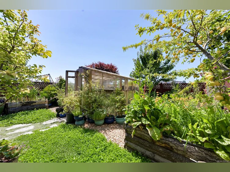 2068 N Solent Road, Sooke, BC, V9Z 0Z1 - 54