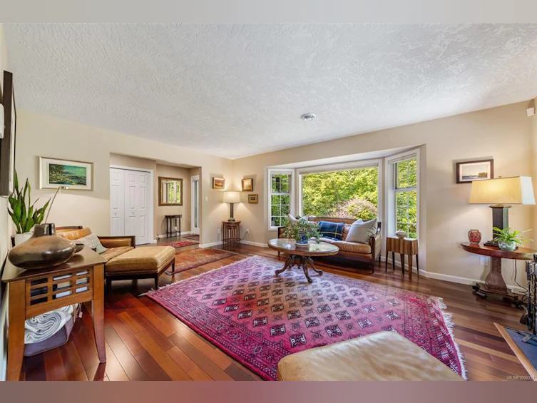 3971 Blenkinsop Road, Saanich, BC, V8P 3P8 - 5