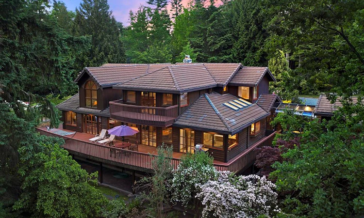 1717 Glen Urquhart Drive