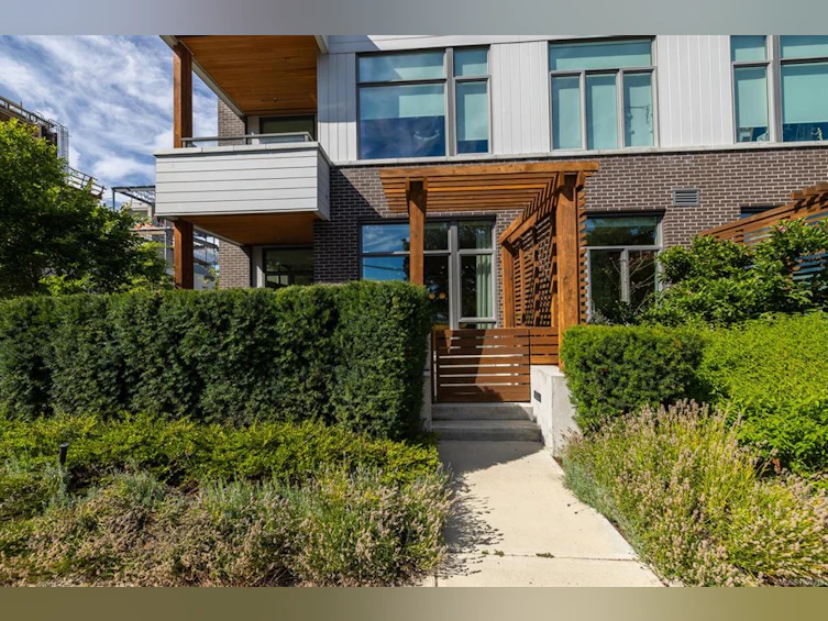105-501 Park Place, Esquimalt, BC, V9A 0H3 - 23