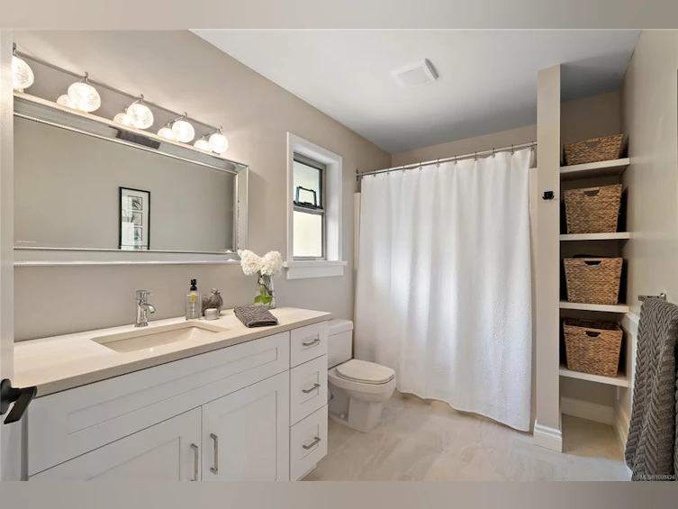 1590 Mayneview Terrace, North Saanich, BC, V8L 5E7 - 44