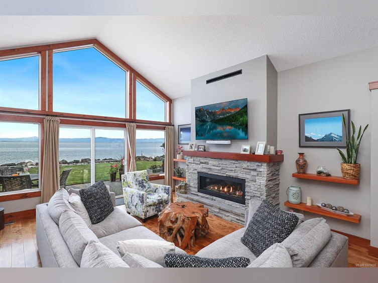 9-4320 Garrod Road, Bowser/Deep Bay, BC, V0R 1G0 - 2