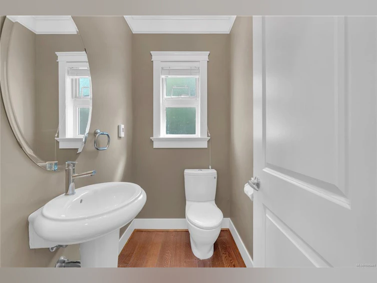 17-675 Superior Street, Victoria, BC, V8V 1V1 - 21