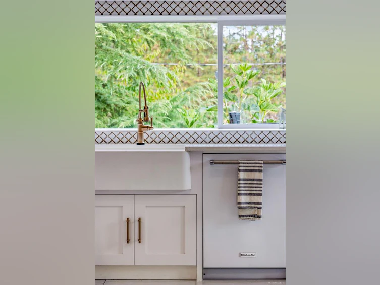 1975 Clamshell Drive, Gabriola Island, BC, V0R 1X6 - 72