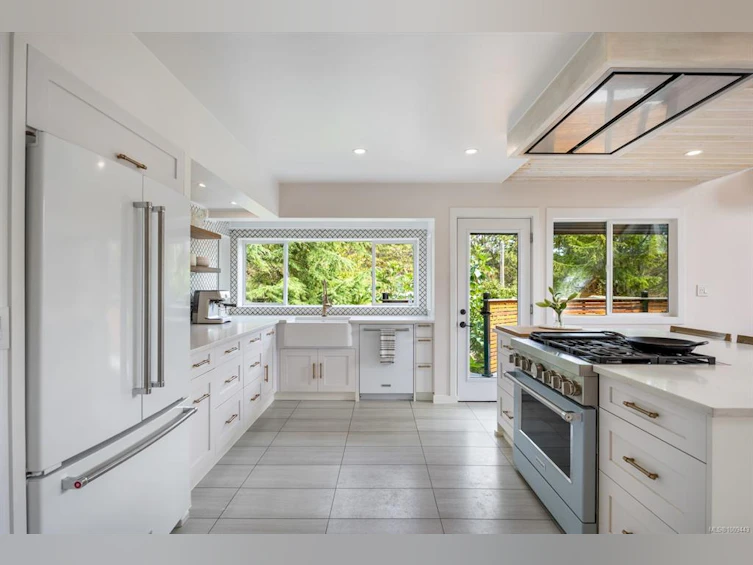 1975 Clamshell Drive, Gabriola Island, BC, V0R 1X6 - 21