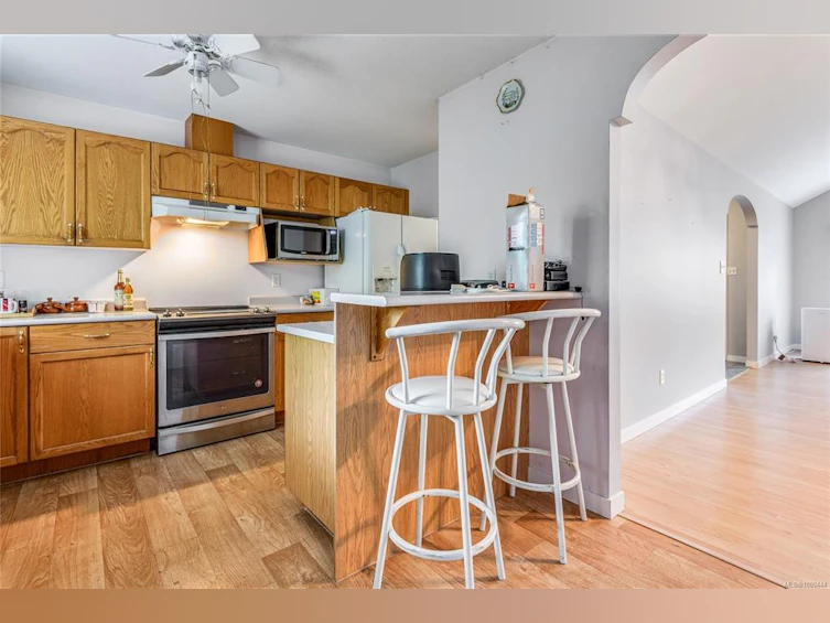 1427 Noel Avenue, Comox, BC, V9M 3H8 - 13