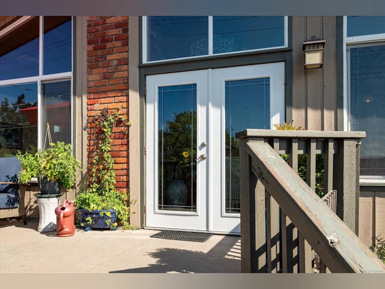 2222 Fern Road, Nanaimo, BC, V9S 2W9 - 6
