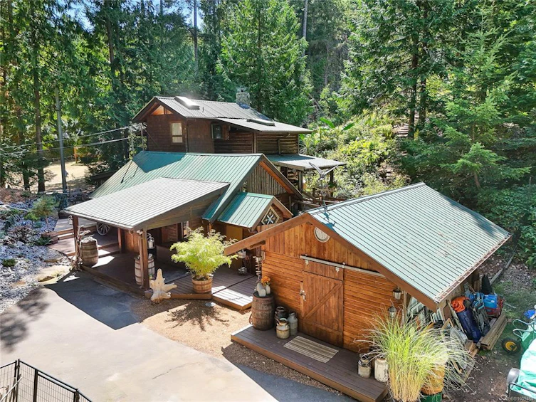604 Waugh Road, Mayne Island, BC, V0N 2J1 - 6