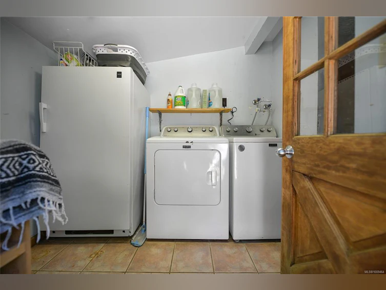604 Waugh Road, Mayne Island, BC, V0N 2J1 - 45