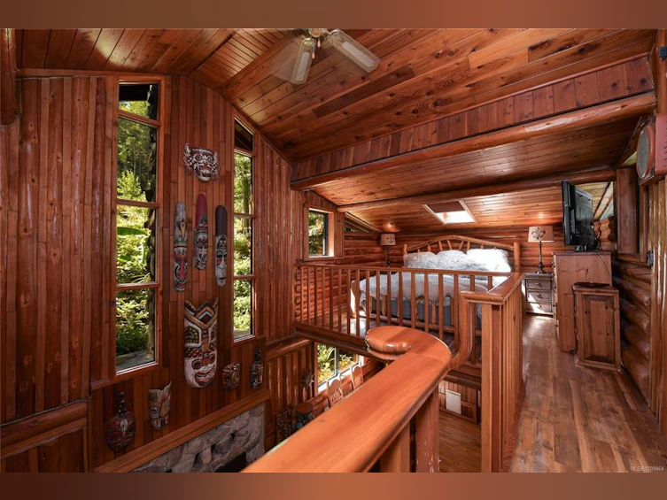 604 Waugh Road, Mayne Island, BC, V0N 2J1 - 40