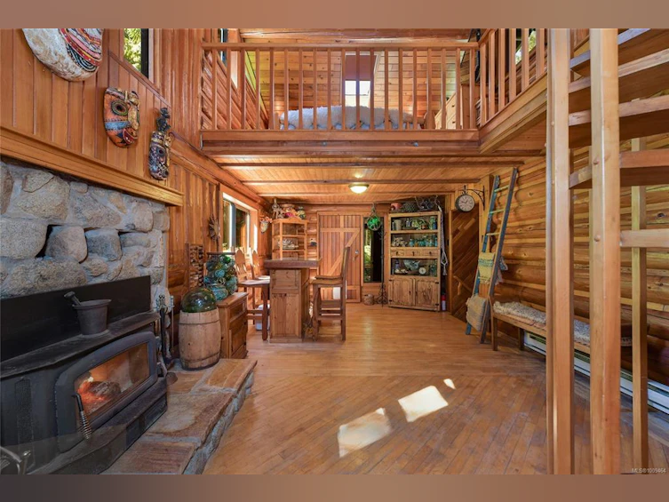 604 Waugh Road, Mayne Island, BC, V0N 2J1 - 35
