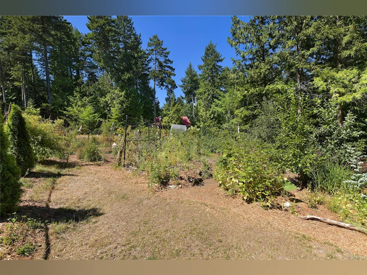 604 Waugh Road, Mayne Island, BC, V0N 2J1 - 59