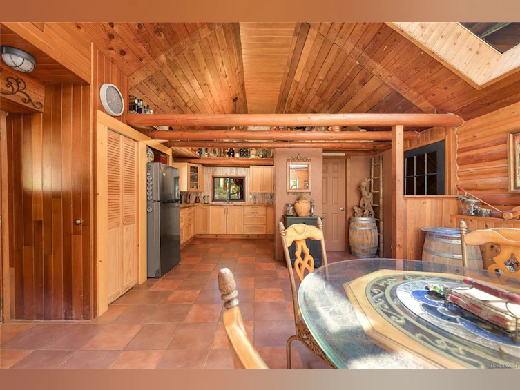 604 Waugh Road, Mayne Island, BC, V0N 2J1 - 31